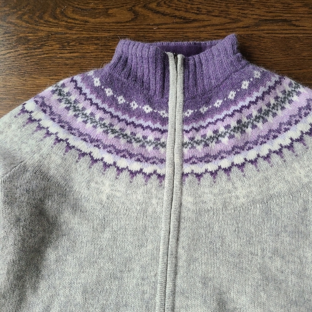 Eddie Bauer collectibles Women's sweater sz.S petite wool/angora - Picture 2 of 8